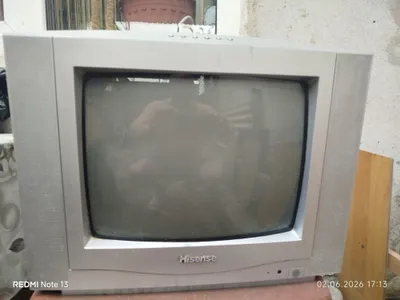 Televizor sotiladi
