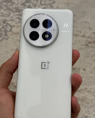 OnePlus 13 / 256 ГБ / 24 ГБ ОЗУ. Батарея 96%. Срочно 1