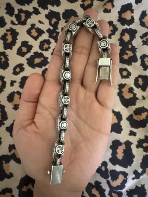 Erkaklar uchun kumush bilaguzuk 1