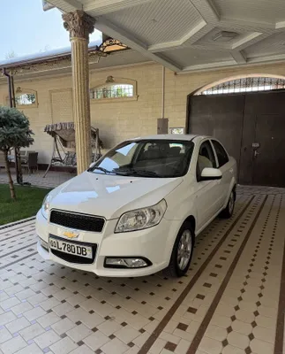 Nexia 3 A/T (машина в одних руках) 1