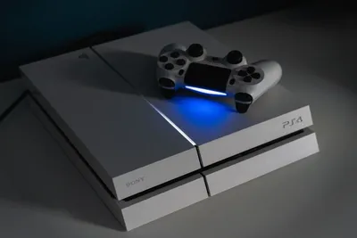 PlayStation 4 Fat (White), память 2 ТБ, состояние — как новая 1