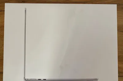 MacBook air M5 13 inch | NEW BOX USA 1