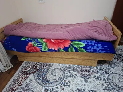 Кроват бир уриндикли 1