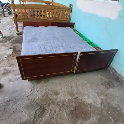 2 дивана с матрасами. 1