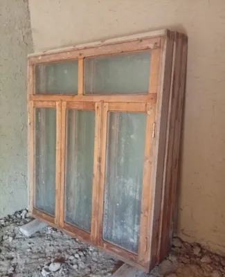 Eshik dereza sotiladi holati yaxshi razmeri 160x180 1