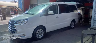 JAC M4 avtomat miniven 1