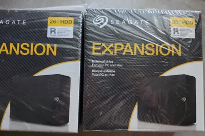 Seagate Expansion 26–28 TB
