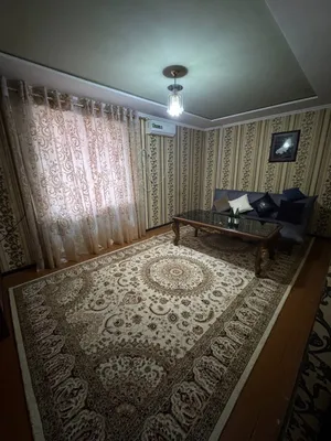 Olmaliq shahrida jihozlangan 1 xonali kvartira ijaraga beriladi 1