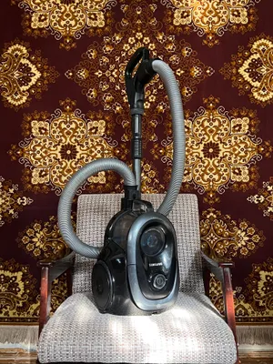Пылесос Samsung SC18M21DOCG 1