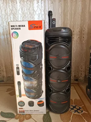 Mikrofon va pultli sabvufer