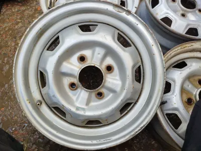 Nissan disklari sotiladi. 1
