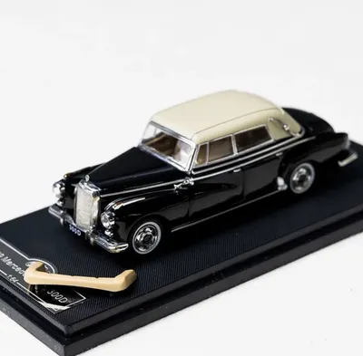 Mercedes-Benz 300D W189 1:64 Коллекционная модель 1
