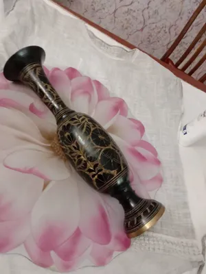 Индийская ваза из латуни 1