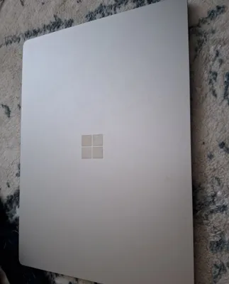 Windows laptop holati yangi uncha ishlatilmagan 1
