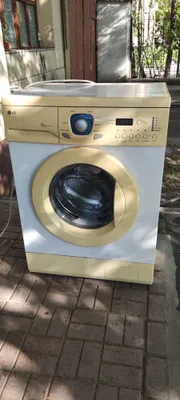 Продается автоматическая стиральная машина LG на 5 кг 1