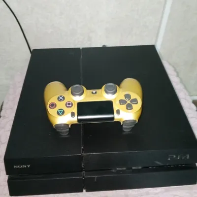 Продаётся PlayStation 4 1