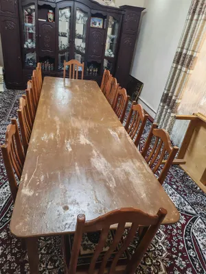 Продаются стол и стул 1