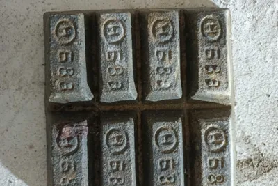 Баббит B 83 чушка