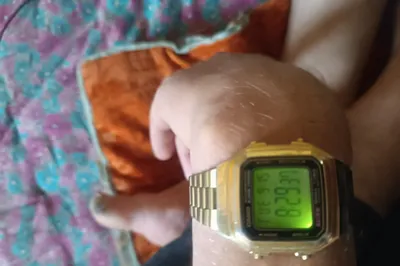 Casio soat oltin koʻrinishda original soat 1