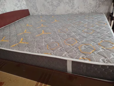 двухспальная кровать 1