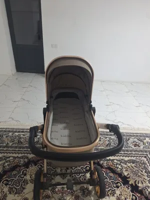 Kolyaska sotiladi yengi kop ishlatilmagan yahshi firmaniki. 1