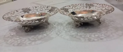 Две настольные тарелки медные 1