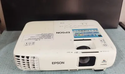 Проектор EPSON CB-S03 1