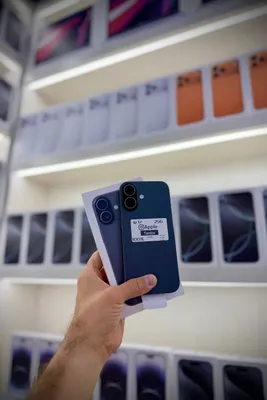 iPhone 17