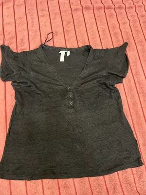 Ayollar va qizlar uchun kiyimlar 1