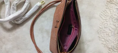 To‘q jigarrang ayollar sumkasi 1