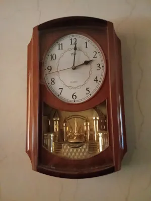 Jarangli devor soati