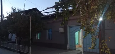 HOVLI SOTILADI 8 sotixli hovli arzon narxda sotiladi kelishiladi 1