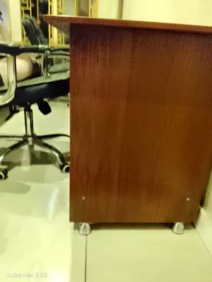 Ofis mebellari, stollar va kreslolar 1