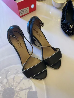 Charmli sandal 1