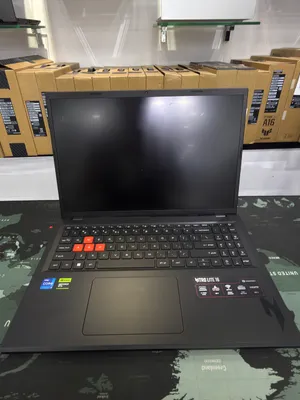 Acer Nitro Lite i7-13620H/16/512/RTX 3050 6 ГБ 1