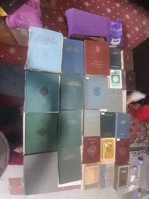 Kitoblar toplami Ibn Sino  Alisher Navoiy