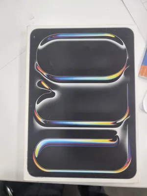 iPad Pro 11-inch (M5) Wi-Fi 1
