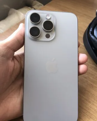iPhone 15 Pro Max 1