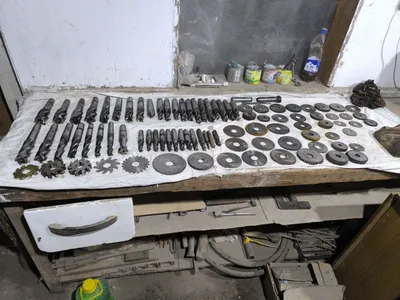 Sovet ishlab chiqarishidagi turli frezalar 1