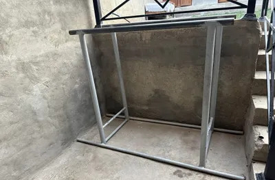 Прочный железный брусья 1