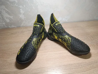Сороконожки Adidas predator 1