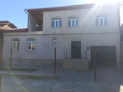 Shinam ikki qavatli uy sotiladi 1