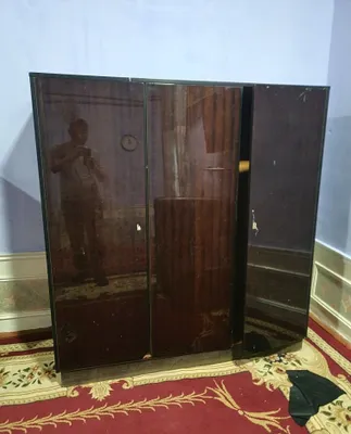 Продаётся оригинальный шкаф 1