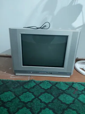 Telivizor sotiladi