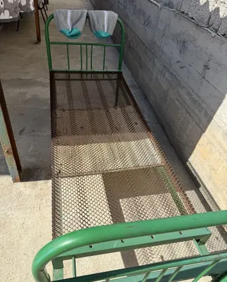 Ishlatilgan temir karavot