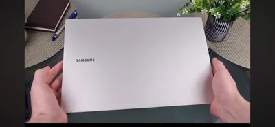 Ноутбук Samsung galaxy book4 1