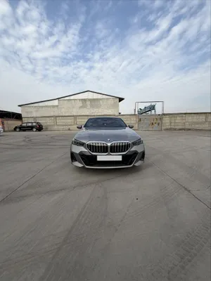 BMW 520i, 2025 год, пробег 7000 км 1
