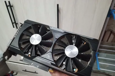 AMD Radeon R9 380 4 ГБ 1
