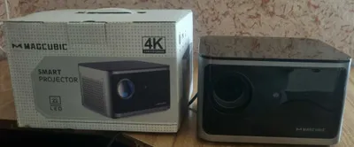 Proektr magcubic smart projector HY350 sotiladi 1