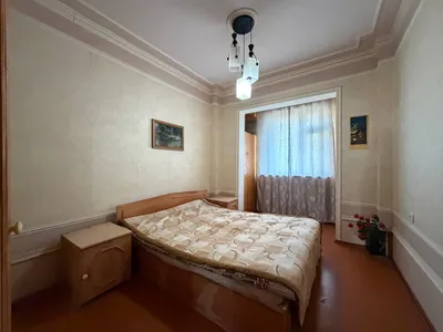 Продаётся 2-комнатная квартира с отдельным входом 1